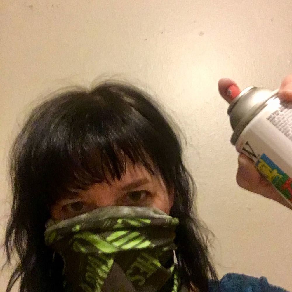 Meet your Posher, Scarlet